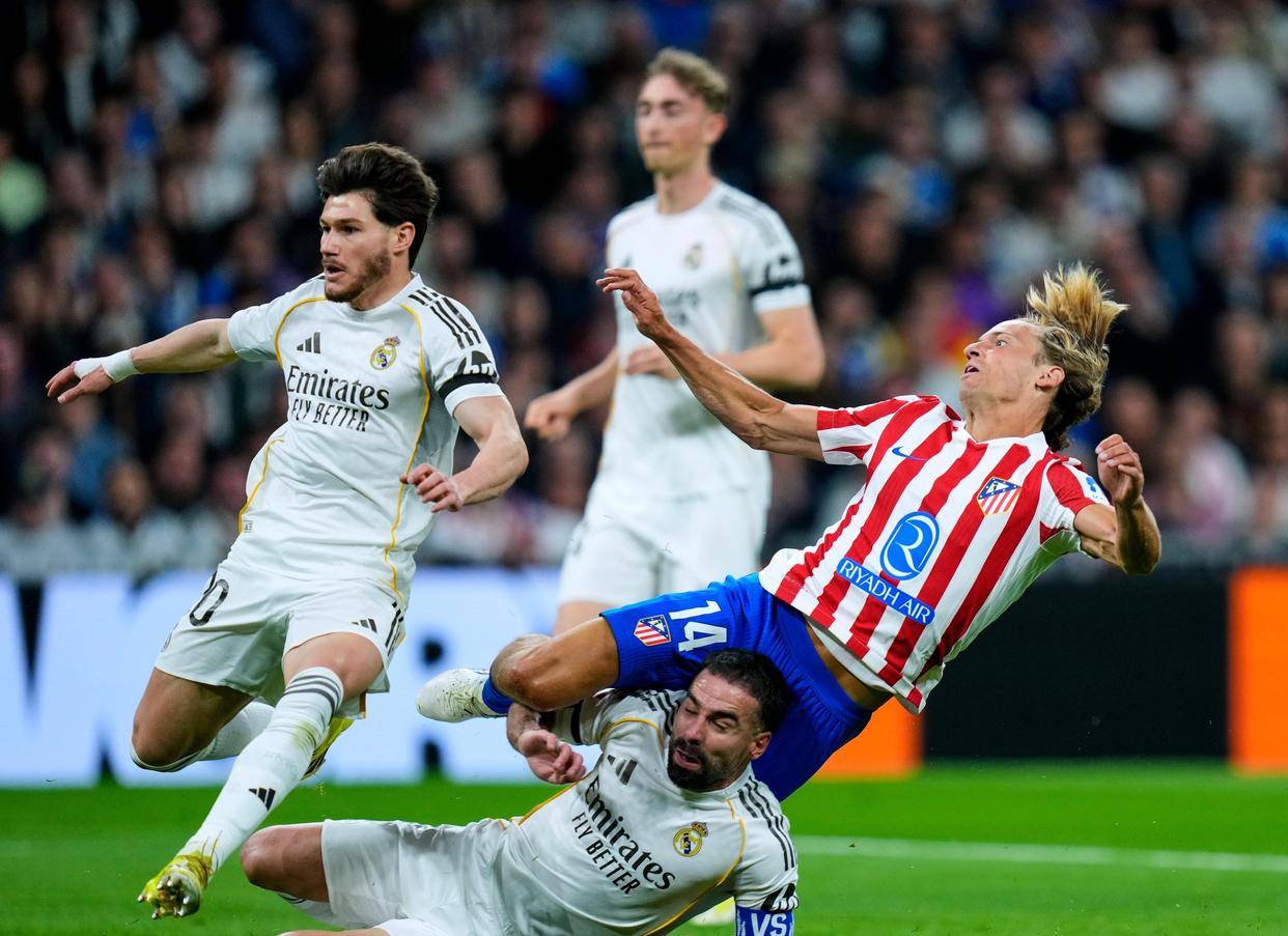 刚刚！皇家社会清晨强势反弹纳达尔在阿森纳比赛中险胜，风云突变斯图加特国际比赛日远射贴柱的简单介绍